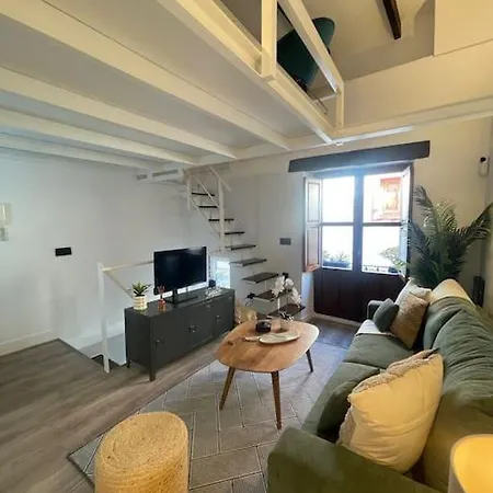 Stylish City-center 2 Bdrms * Alicante