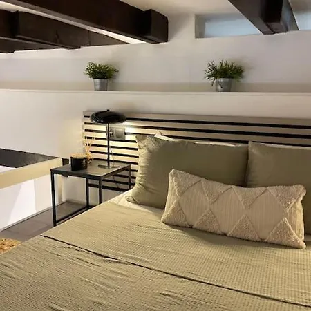 Stylish City-center 2 Bdrms Apartment Alicante